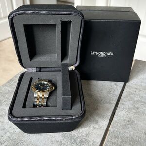 Raymond Weil Men’s two tone blue dial quartz watch with date